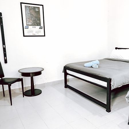 Belukar Lodges Private Homestay Pantai Cenang  Εξωτερικό φωτογραφία