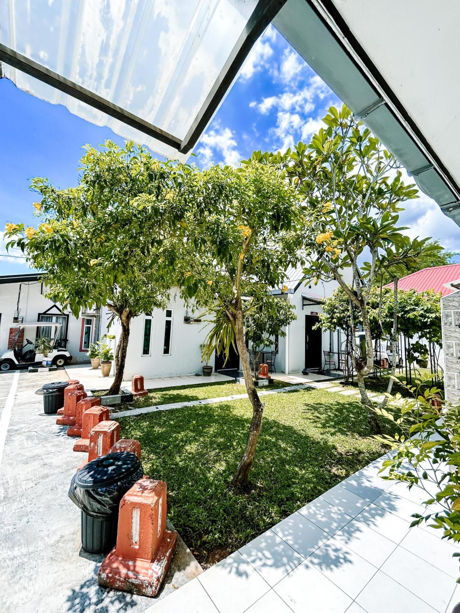 Belukar Lodges Private Homestay Pantai Cenang  Εξωτερικό φωτογραφία